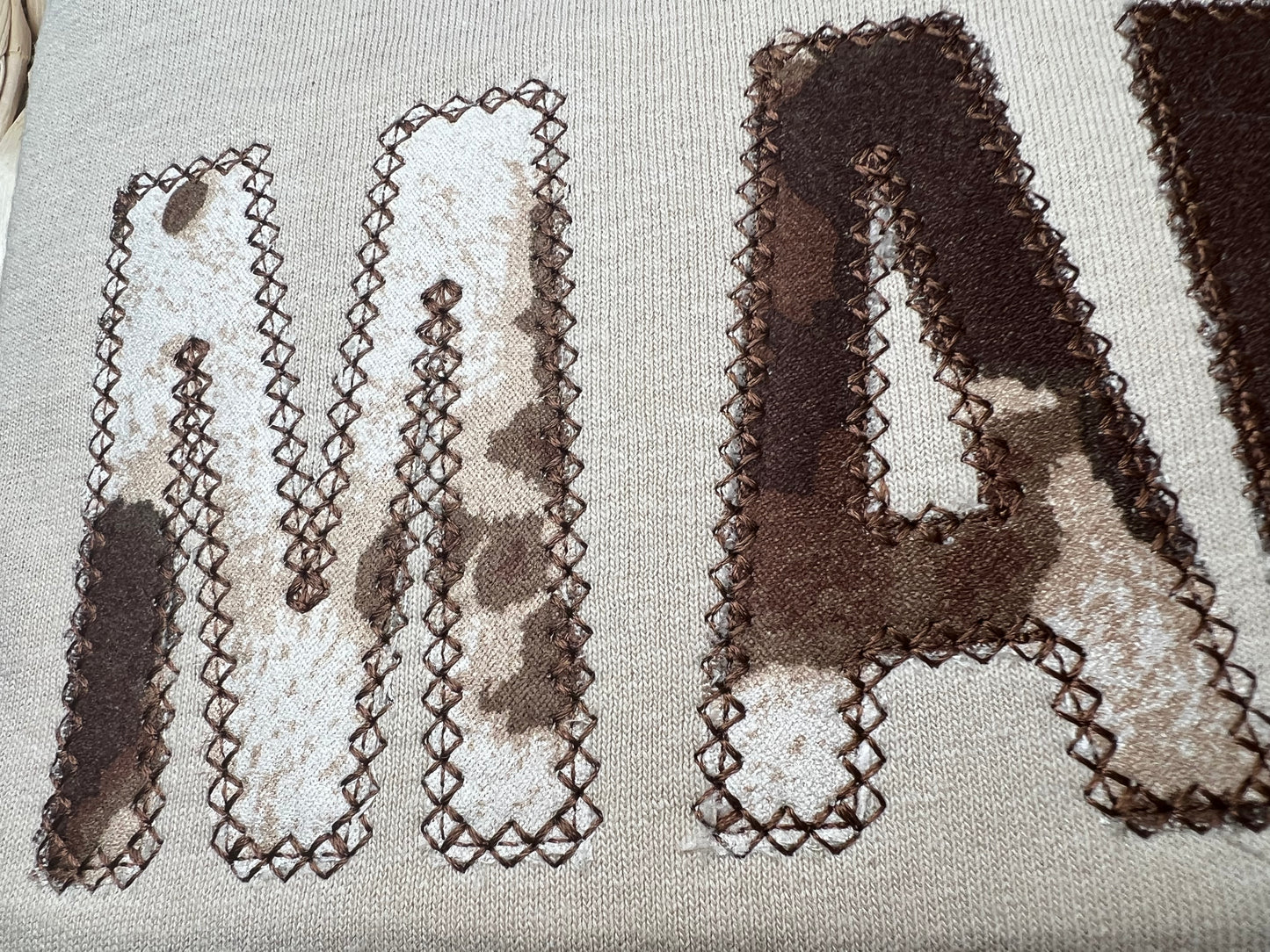 MAMA cowprint appliqué T-shirt
